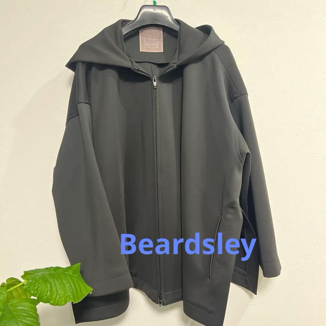 Beardsleyブラック フード付きジャケット