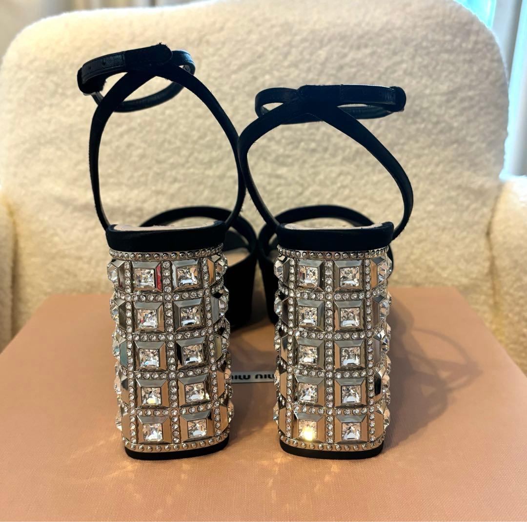 Miu Miu キラキラビジューヒール　箱付き！