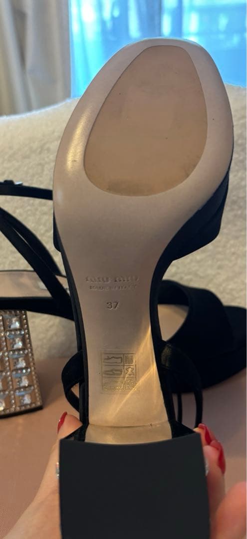 Miu Miu キラキラビジューヒール　箱付き！