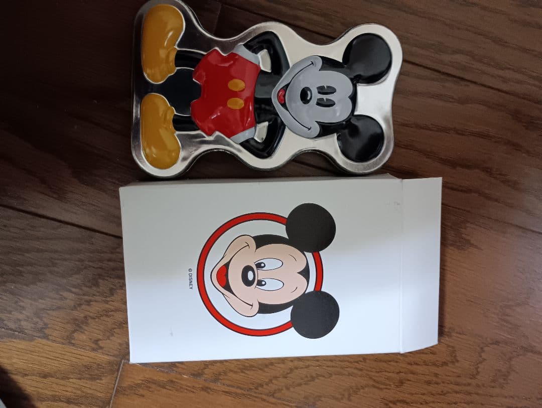 ミッキーマウス 腕時計 クォーツ
