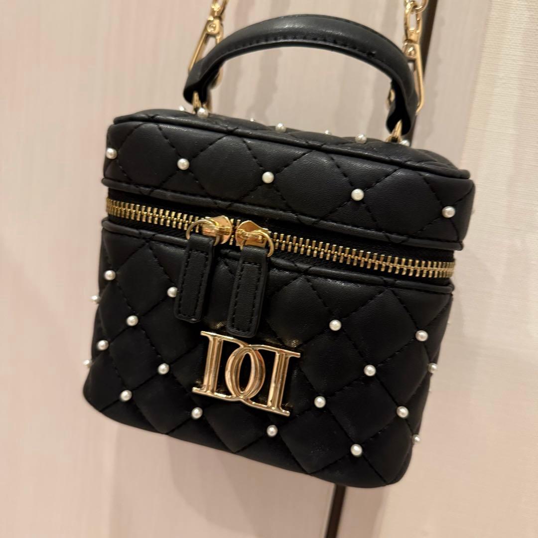 darich キルティングパールスクエアミニバッグ