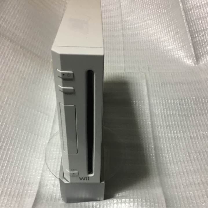 任天堂 wii 白セット 幾つかのゲームソフト付き