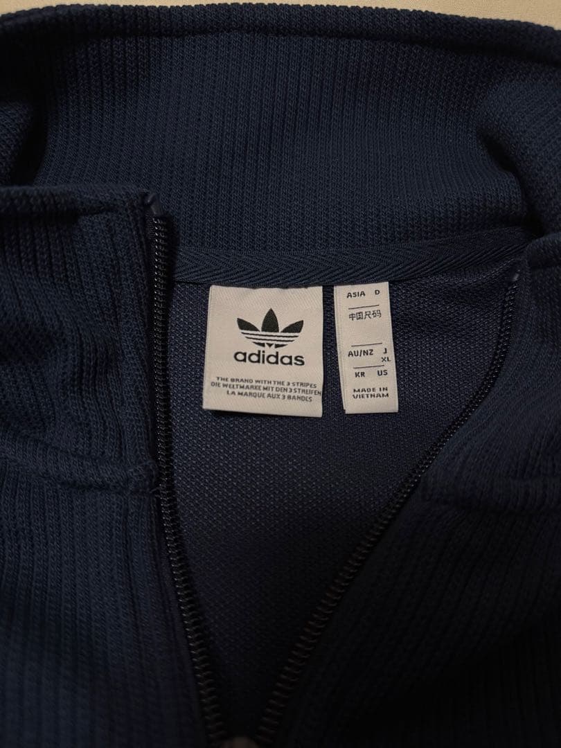 お値下げ☆ adidas レディースジャケット XL