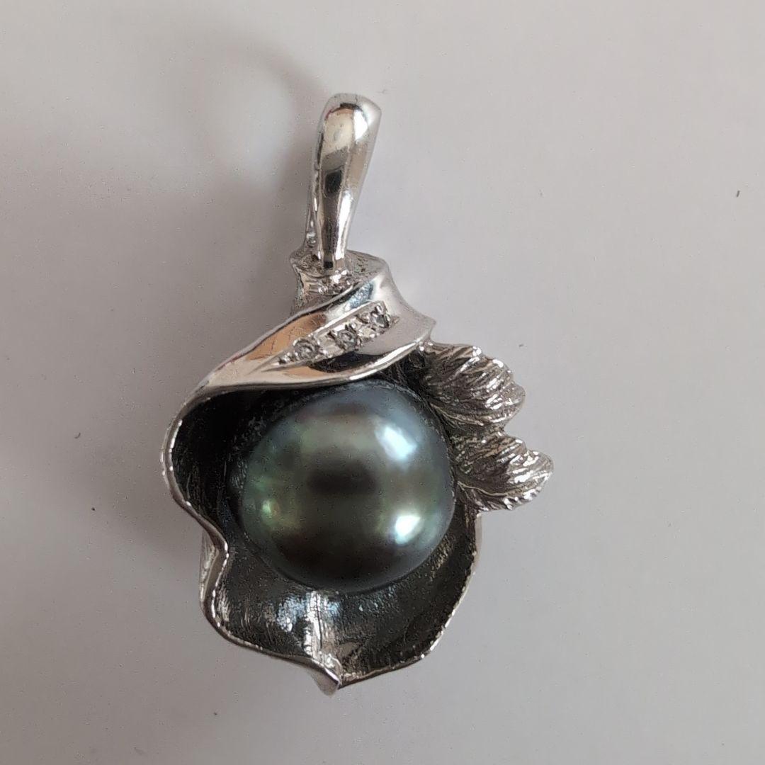 ブラックパール ペンダントトップ　k14WG刻印あり