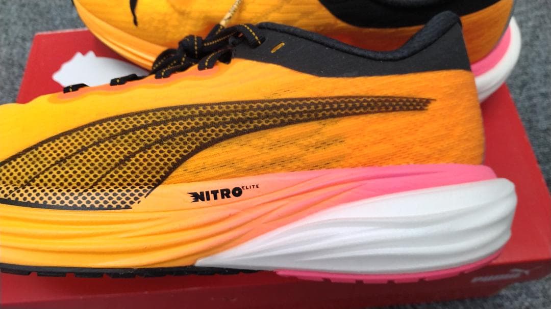 PUMA NITRO 陸上競技用スパイクシューズ