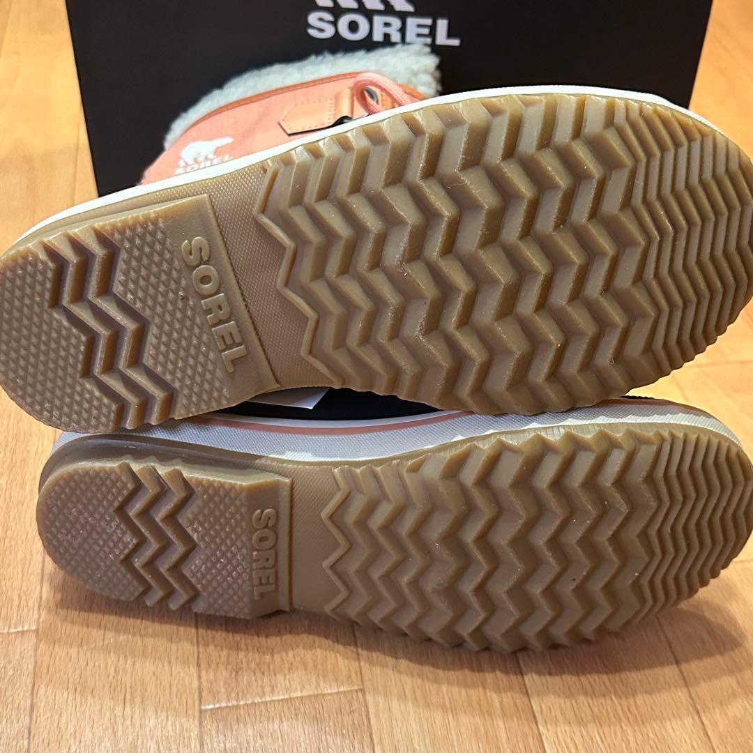【美品未使用品】SOREL スノーブーツ　レディース　23cmピンク