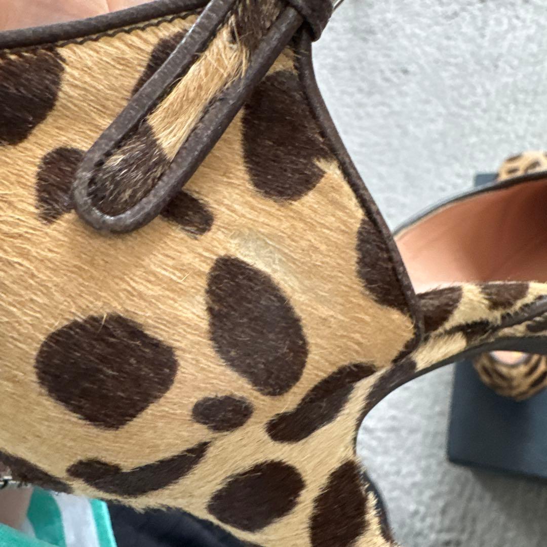 PRADA ヒョウ柄 アンクルストラップパンプス