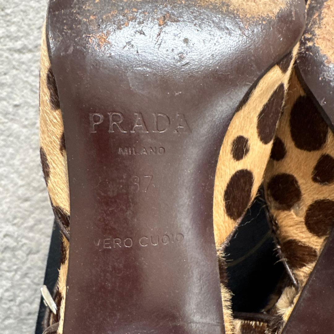PRADA ヒョウ柄 アンクルストラップパンプス