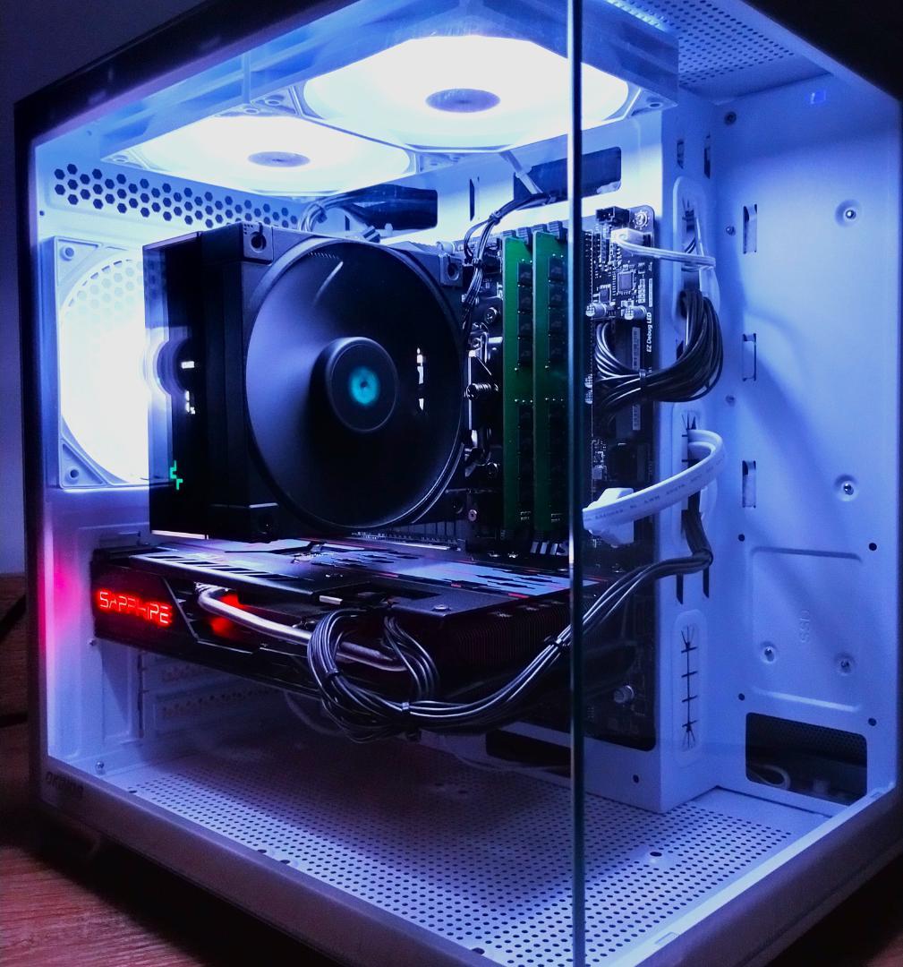 ゲーミングPC/Core i7 10700K/RX5700/NVMe 1TB