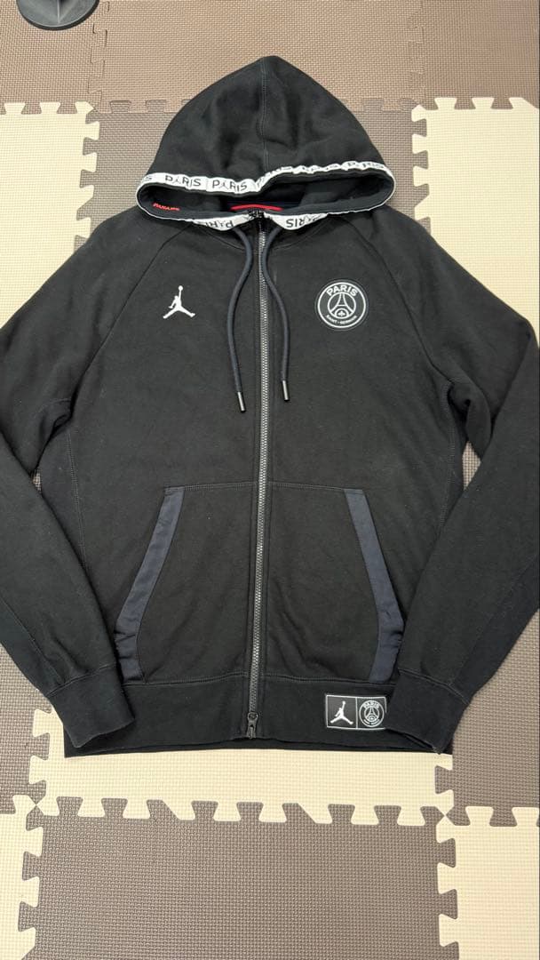 PSG パリサンジェルマン×ジョーダン パーカー パンツ 上下セット「Ｍ」