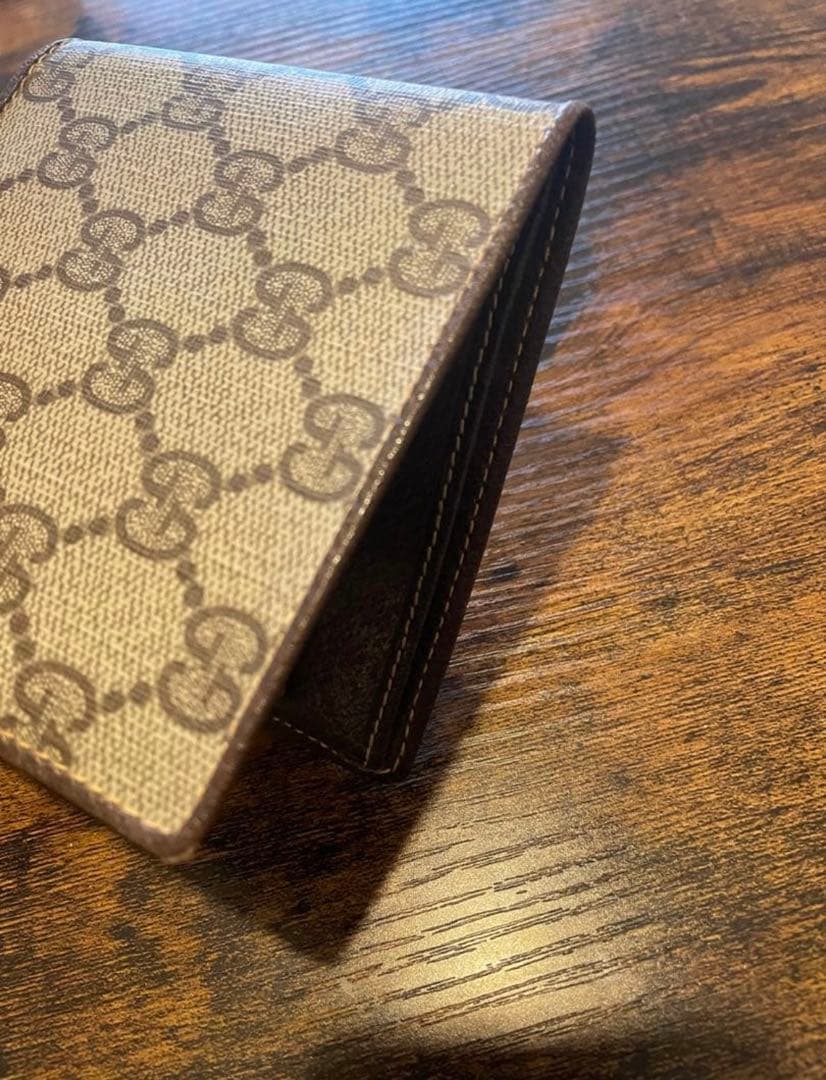 し*ち様 美品　グッチGUCCI GGパターン 二つ折り財布　スプリームオールド