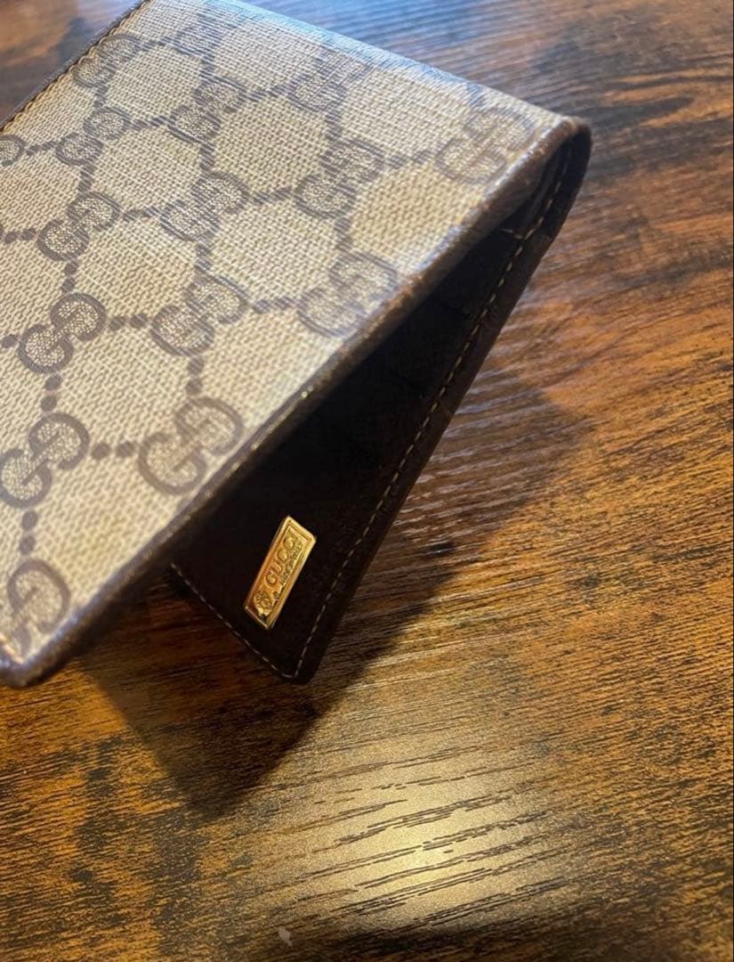し*ち様 美品　グッチGUCCI GGパターン 二つ折り財布　スプリームオールド
