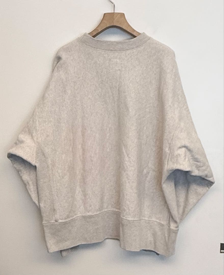 新品同様 HOLIDAY ホリデイ ULTRA HEAVY SWEATスウェット