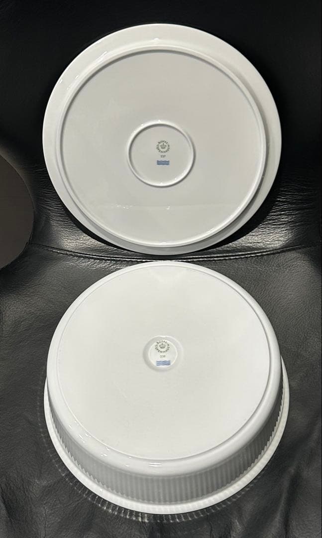 あ*や様 【ロイヤルコペンハーゲン】ホワイトフルーテッドオーブンウエアM・L《2