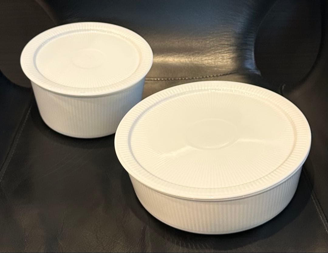 あ*や様 【ロイヤルコペンハーゲン】ホワイトフルーテッドオーブンウエアM・L《2