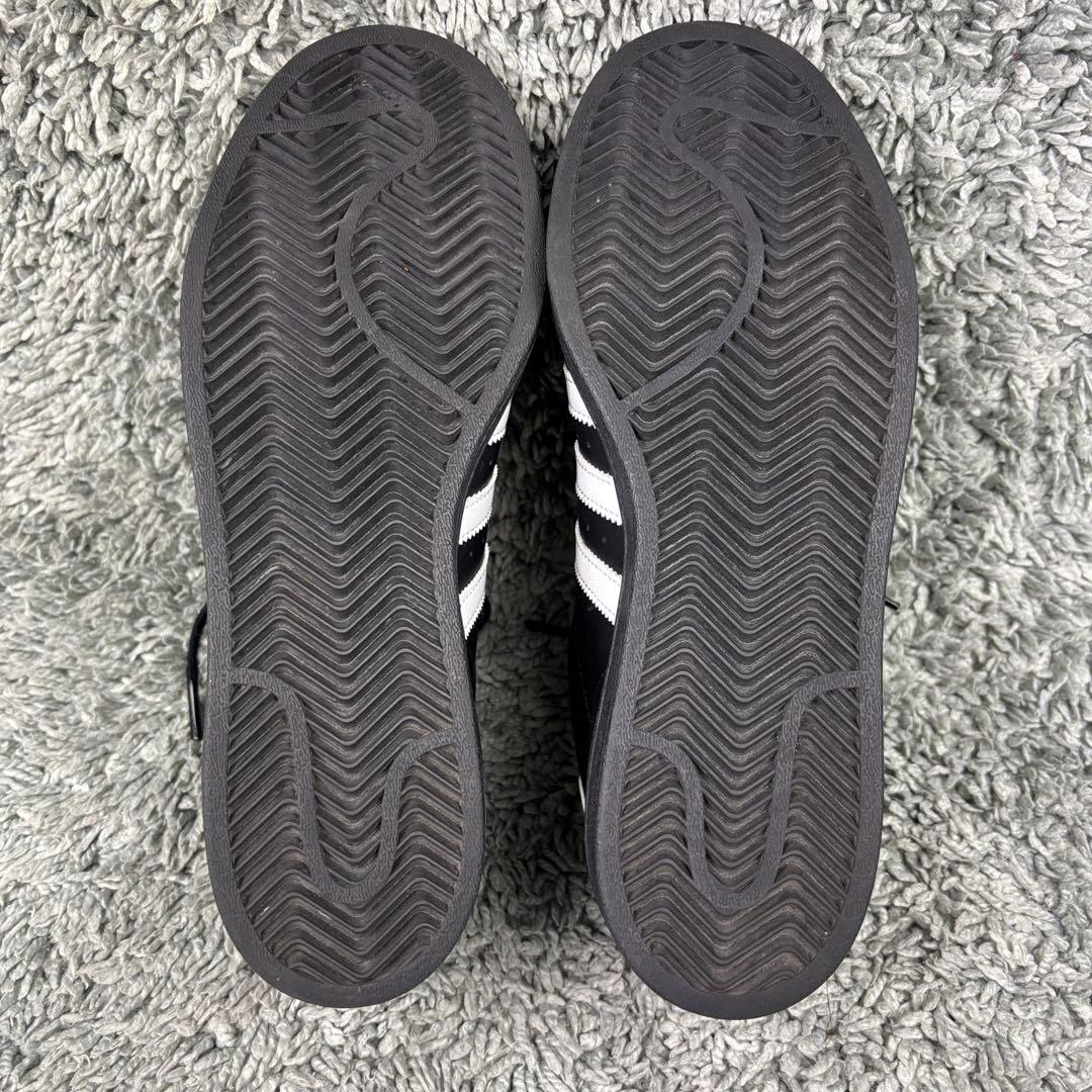 ✨未使用級✨【adidas】スーパースター☆EG4959☆黒×白☆24cm