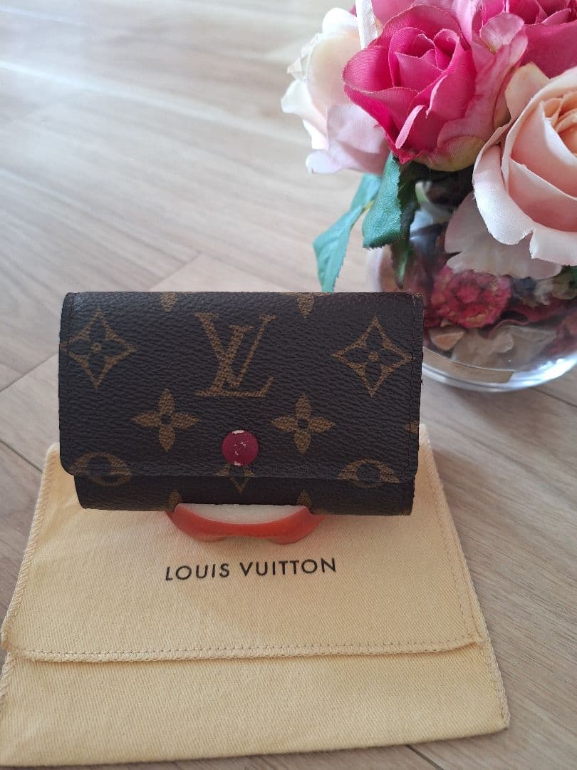 Louis Vuitton モノグラム レザーキーケース♥️