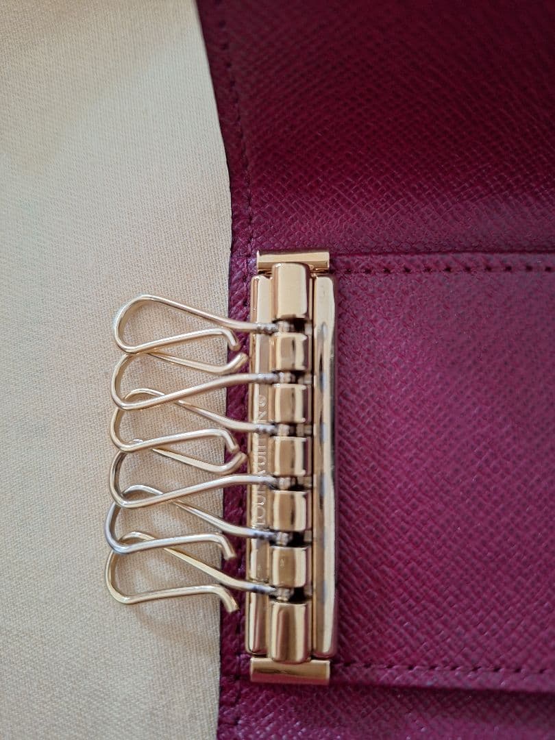 Louis Vuitton モノグラム レザーキーケース♥️