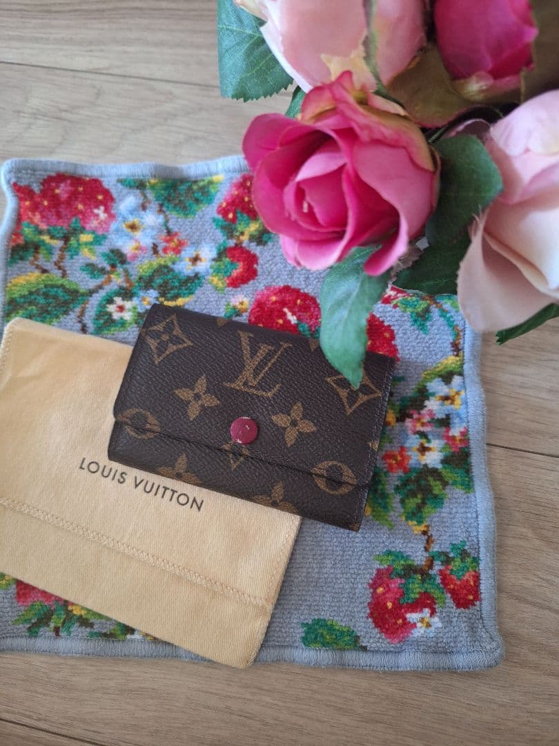 Louis Vuitton モノグラム レザーキーケース♥️