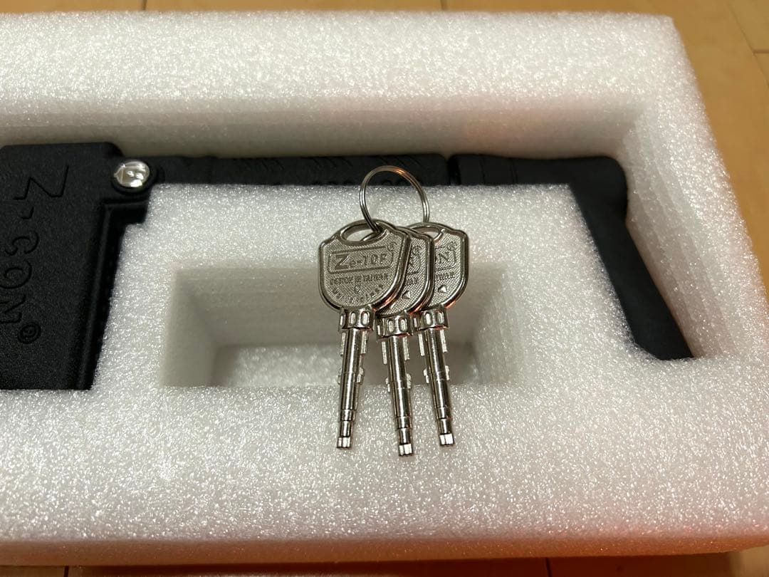 【美品】LESTA ペダルロック　車　セキュリティ盗難対策　ハンドルロック