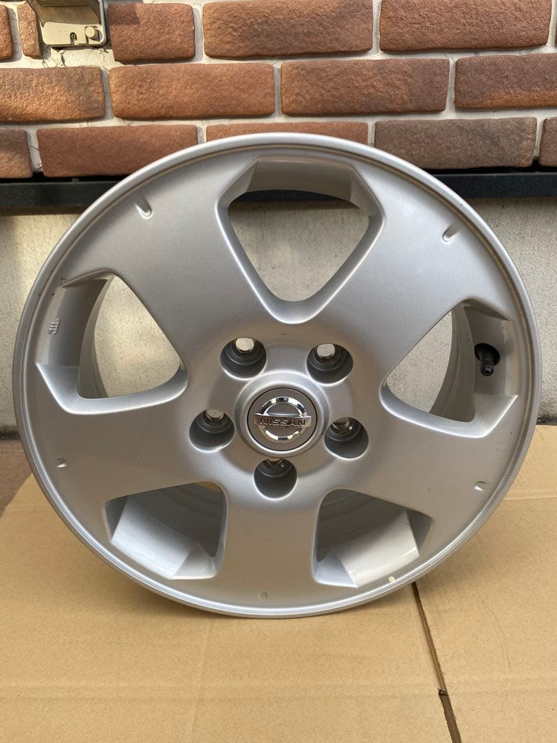日産セレナC25純正15インチ 15×5.5JJシルバー 5スポーク ホイール