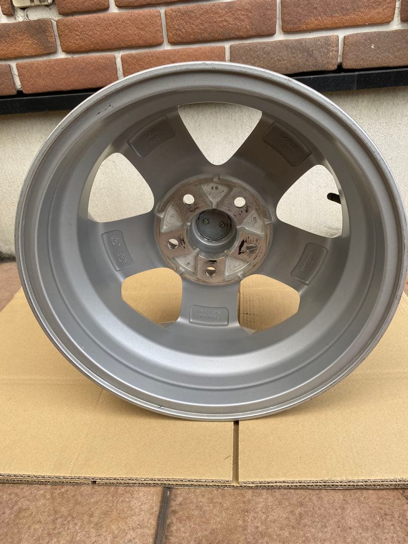 日産セレナC25純正15インチ 15×5.5JJシルバー 5スポーク ホイール