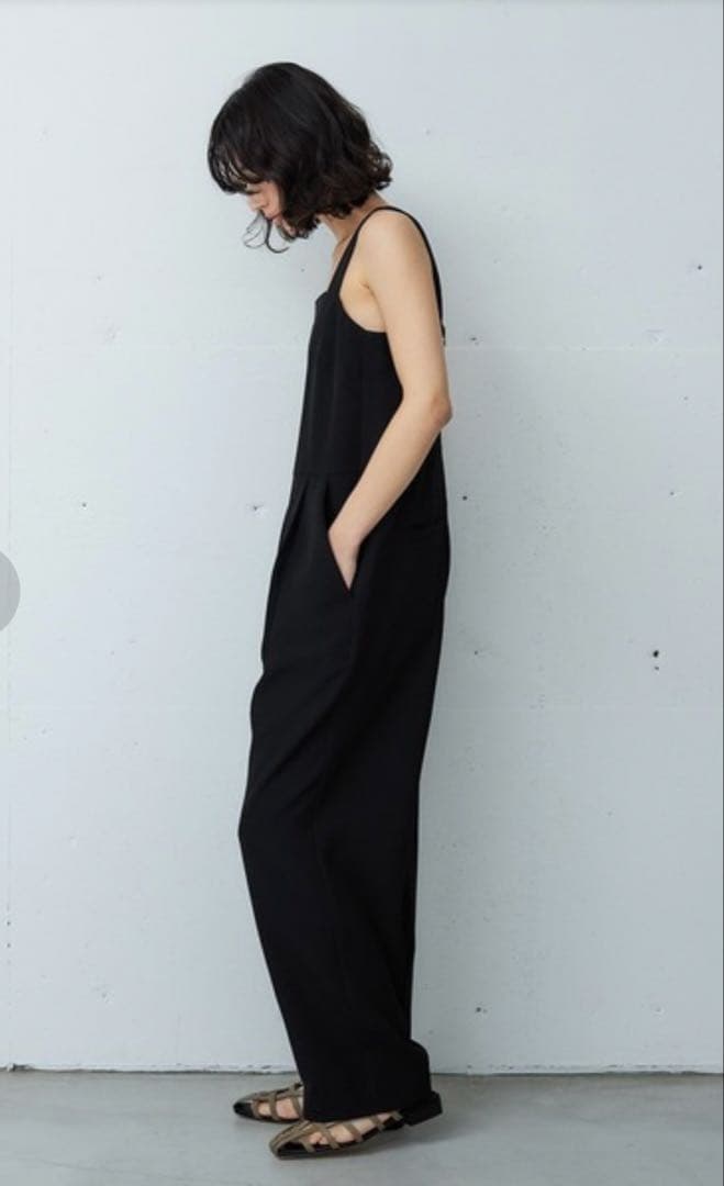 半額以下新品未使用　OUTERSUNSET キャミソールオールインワン ブラック