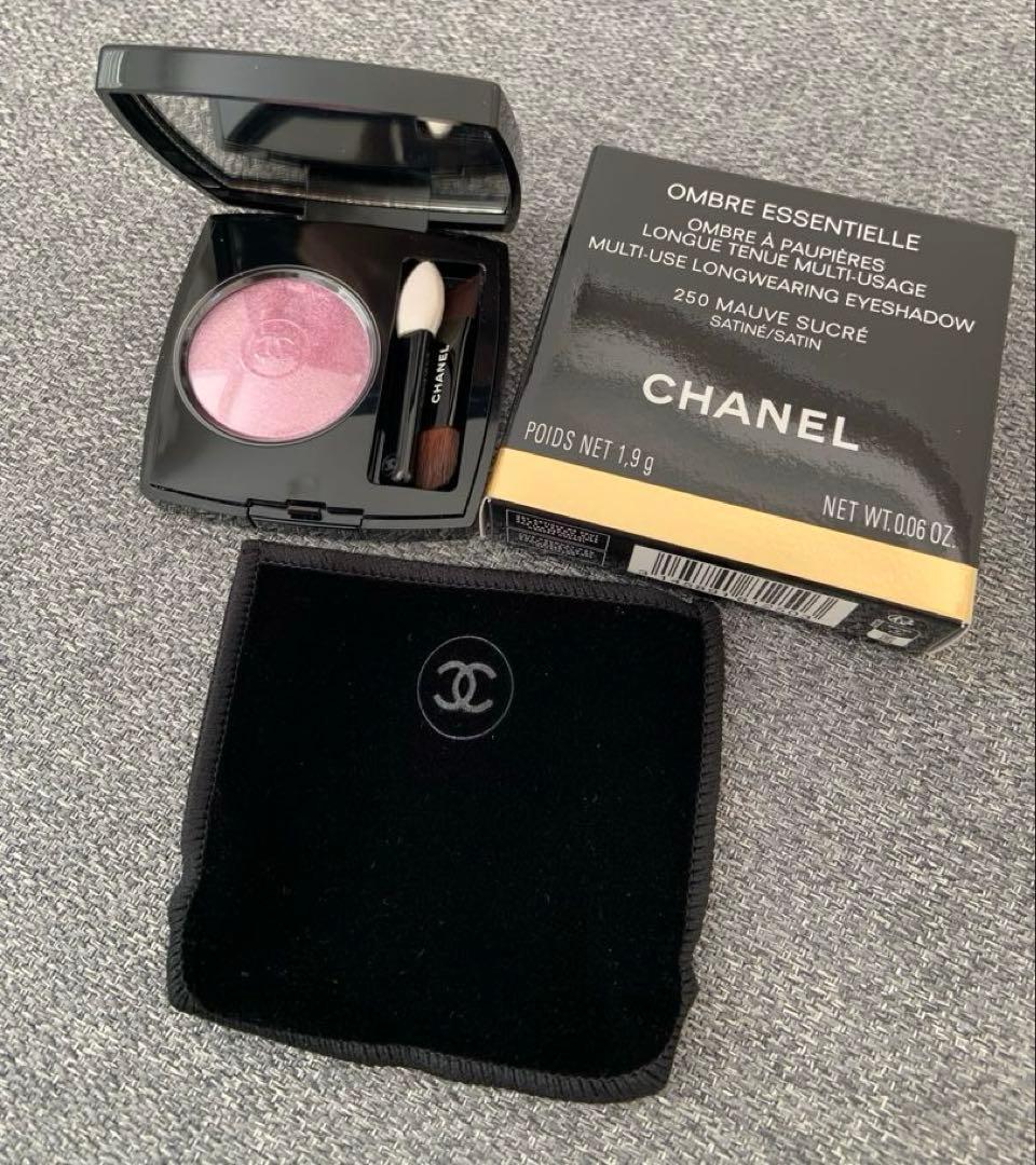 限定品　CHANEL アイシャドウ 250 モーヴ シュクレ