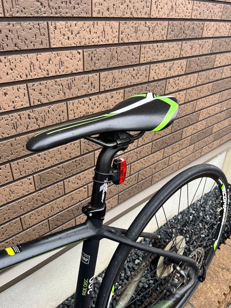 MERIDAロードバイク ブラック/グリーン 700C