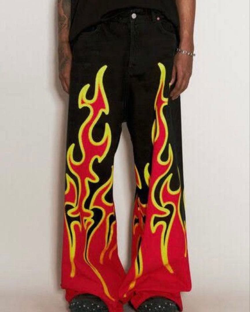 VETEMENTS Fire Big Shape Jeans ファイヤー