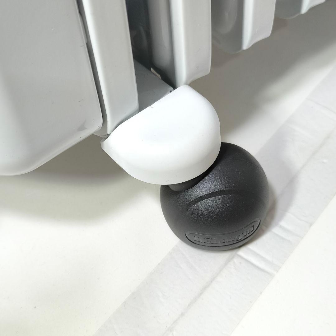 【美品】 デロンギ アミカルド オイルヒーター RHJ35M0812-DG