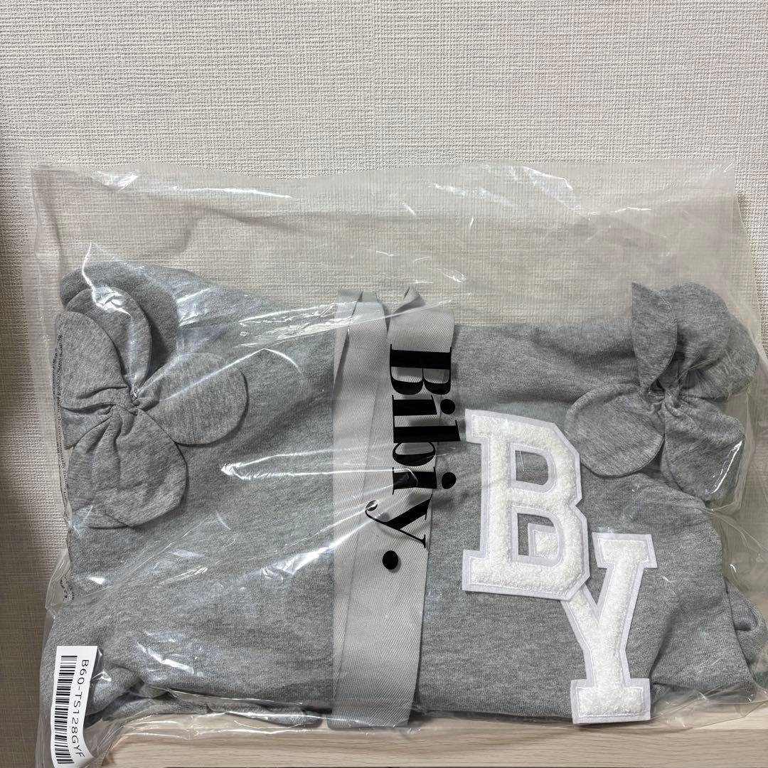 トップス bibiy BY. FLOWER SWEATSHIRT