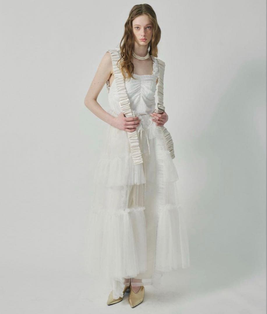 【新品タグ付未使用】 LA BELLE ETUDE　チュールボリュームジレ