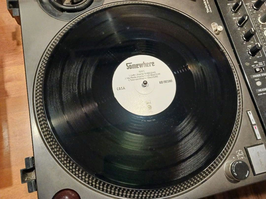 C.O.S.A. × KID FRESINO / Somewhere《レコード》