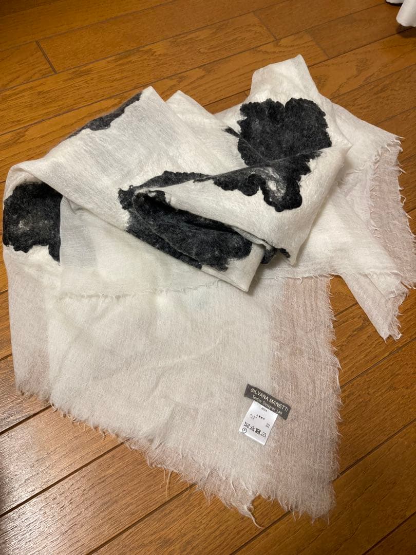 SILVANA MANETTI シルバナマネッティ　ストール