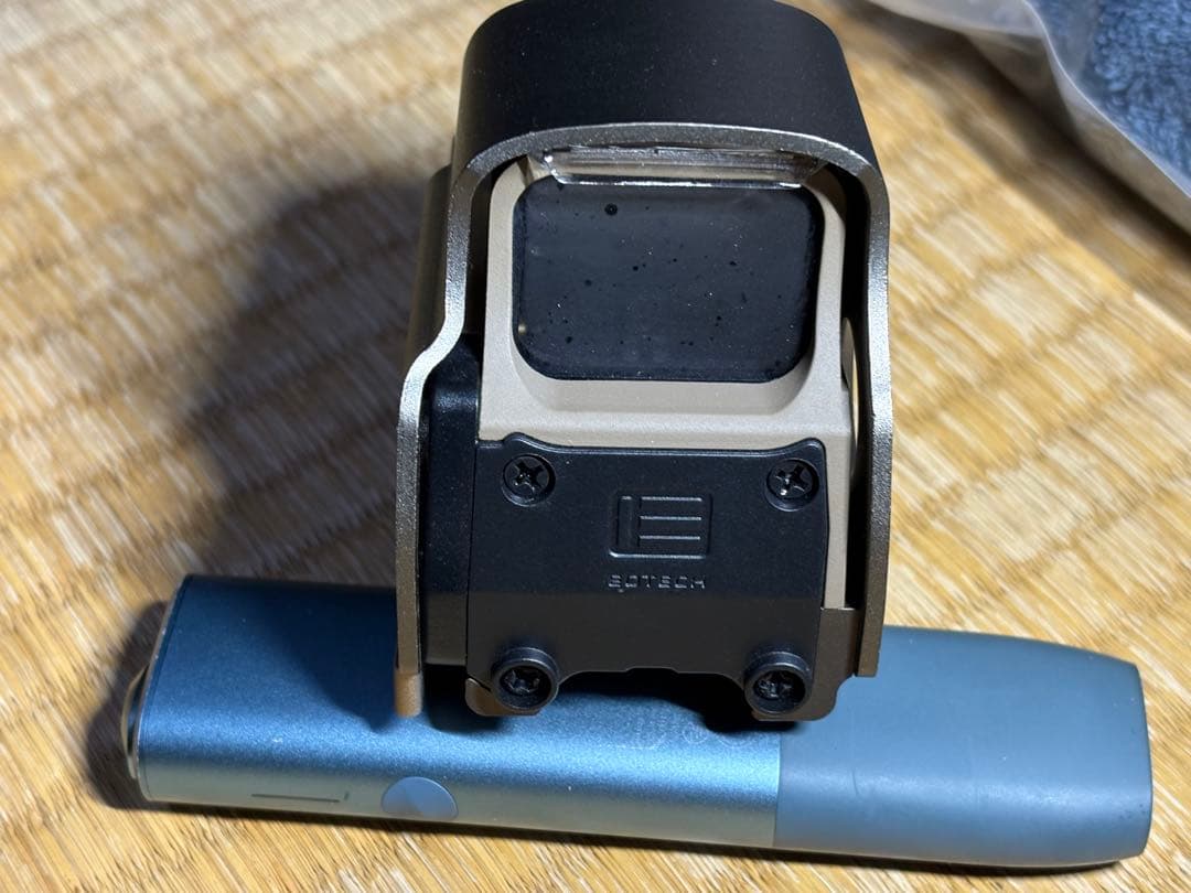 EOTech ホロサイト 上下左右調整機能付き