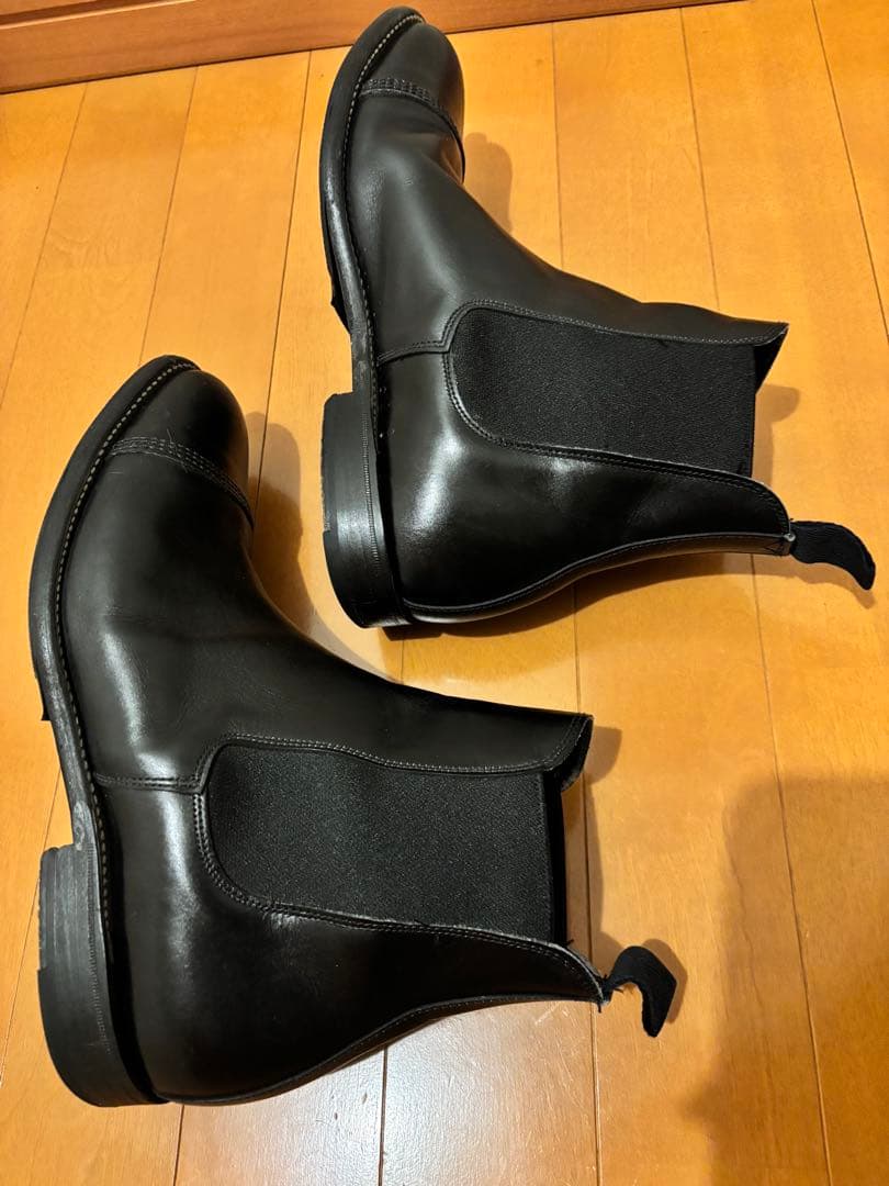 COMOLI × Sanders サイドゴアブーツ