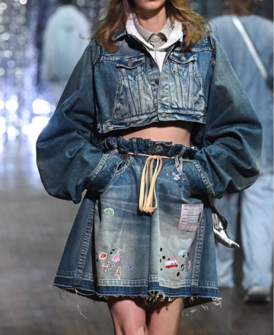 【新品タグ付き】ミハラヤスヒロ ステッカー ショートパンツ36