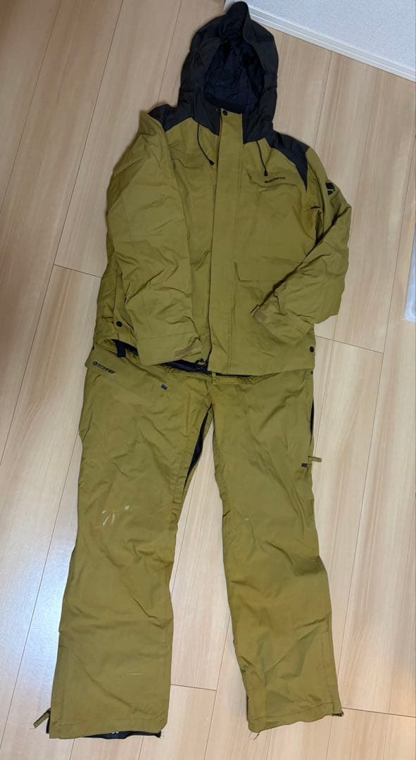 【BONFIRE】スノーボードウェア　セットアップ