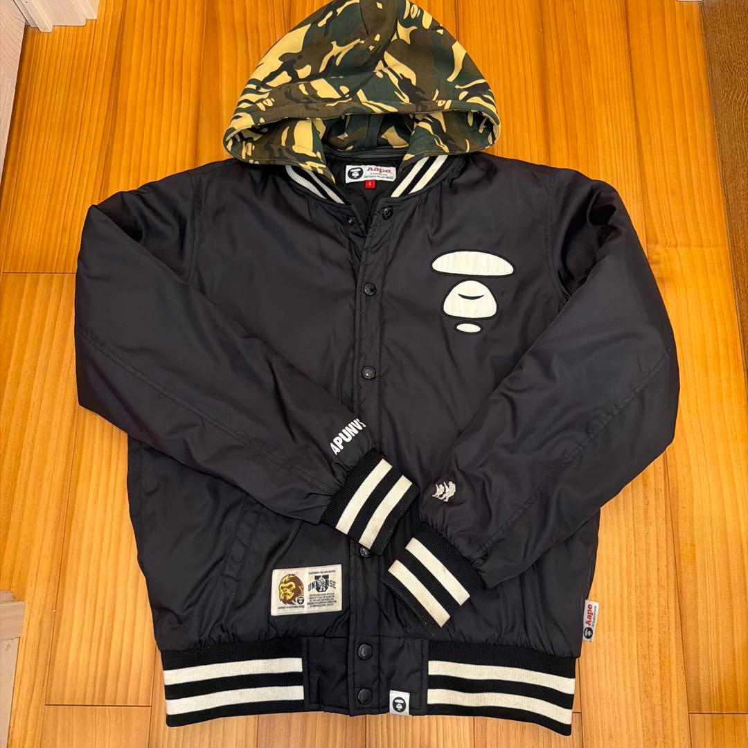 A BATHING APE スタジャン　迷彩フード　S