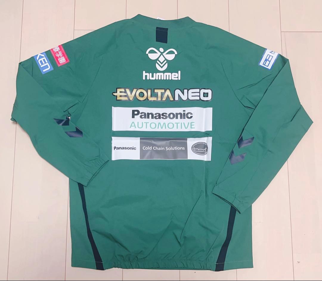 新品 ヒュンメル ガンバ大阪トレーニングジャケット&ウーブントレーニングトップ