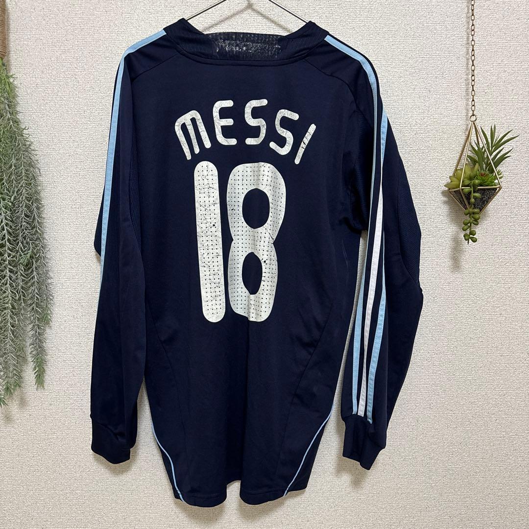 たまいよひ様　アルゼンチン代表 初期メッシ　MESSI 18 シャツ
