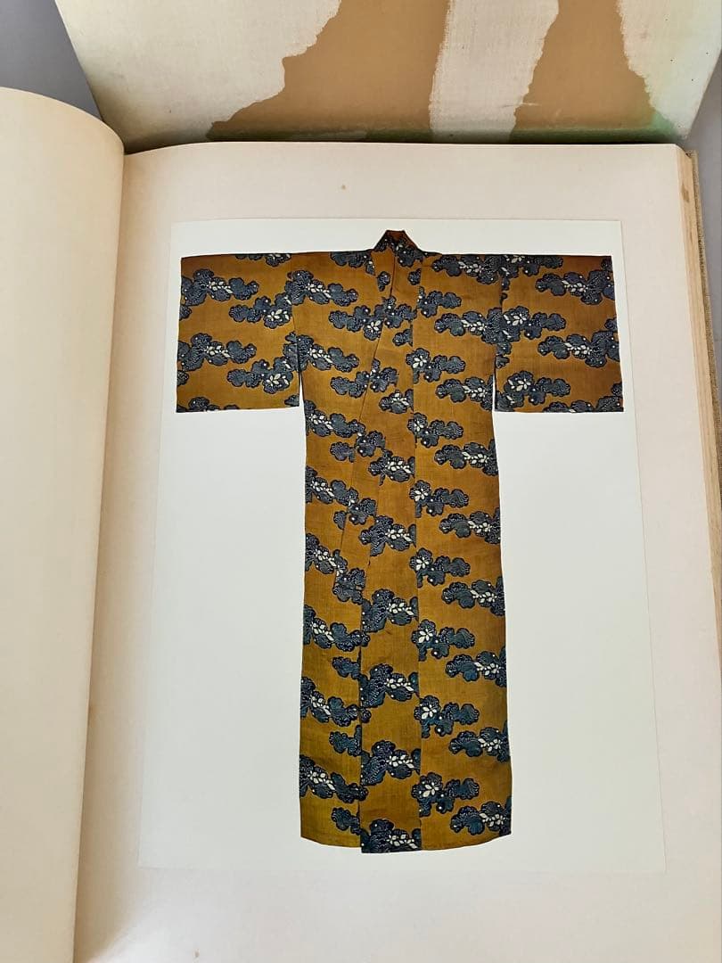 芹沢銈介　形染集　柚木沙弥郎 編集　函付き　古本