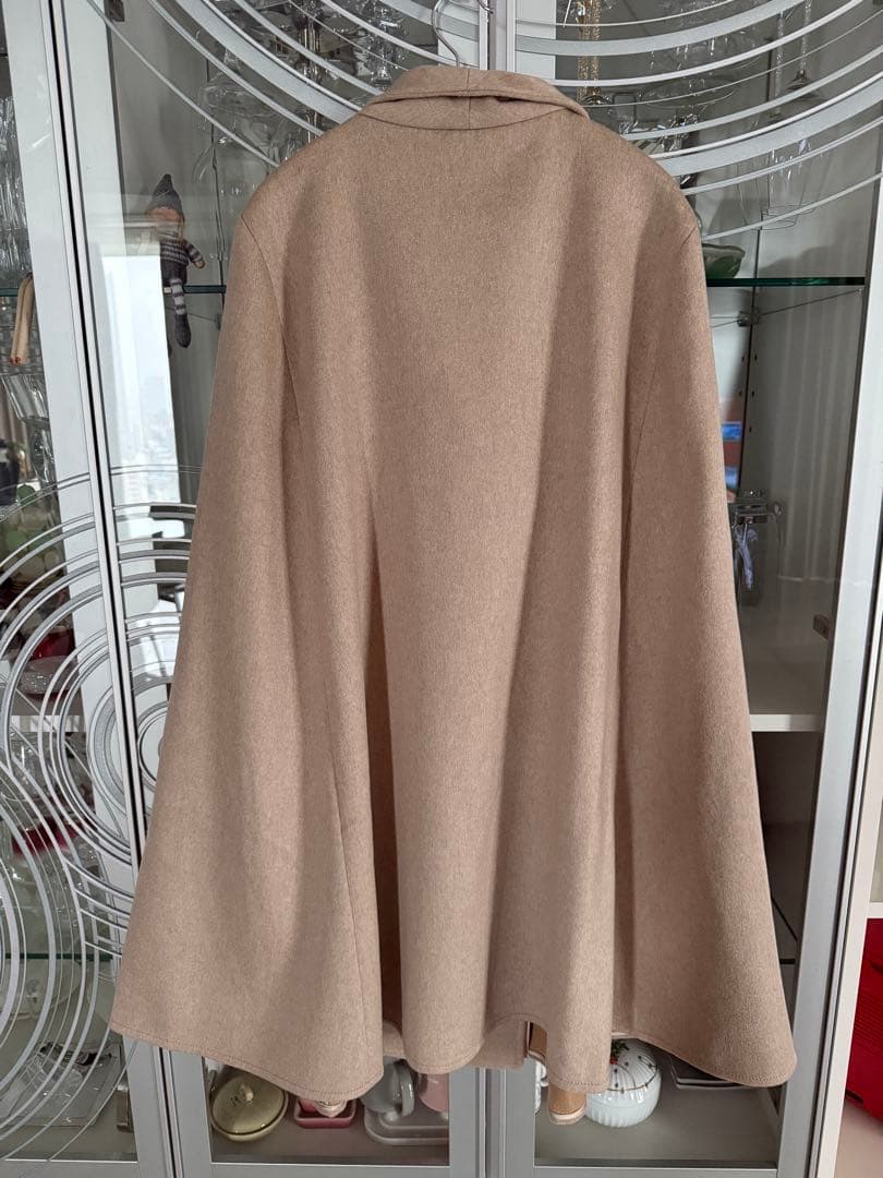 イタリア製MaxMara ケープ　カシミヤ100% ベージュ