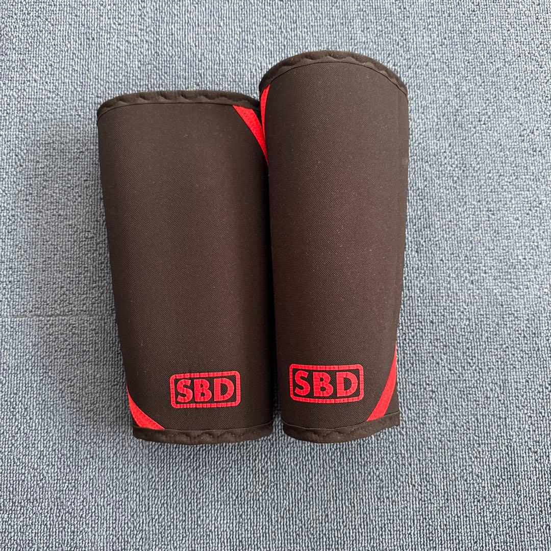 極美品SBD ニースリーブ　Mサイズ ブラック