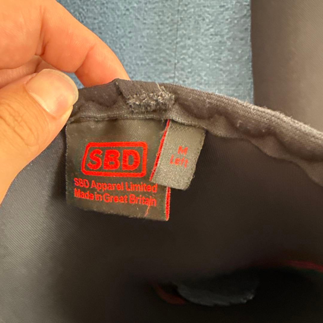 極美品SBD ニースリーブ　Mサイズ ブラック