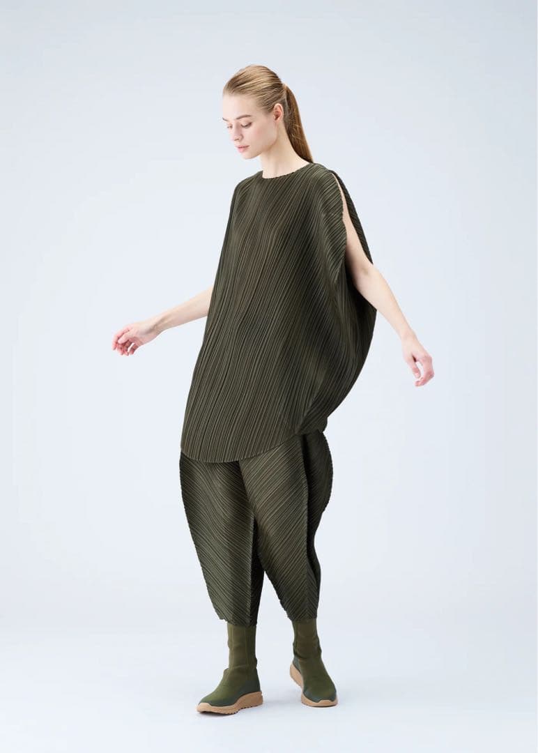 パンツ PLEATS PLEASE TROPICAL FRUITS