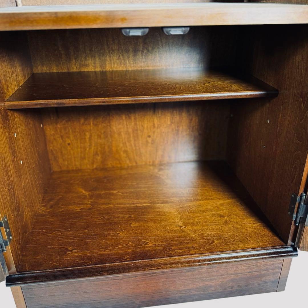 みきうみ　HR633 カリモク　コロニアル キャビネット　収納棚