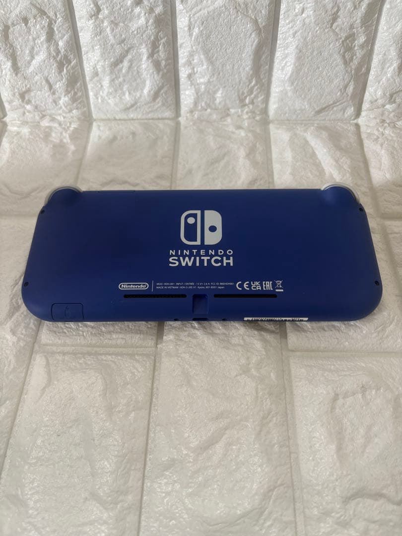 【超美品】Nintendo Switch Lite ブルー スイッチライト即発送