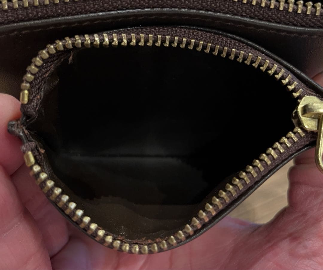 コムデギャルソン　OUTSIDE POCKET ZIP POUCH / ブラウン